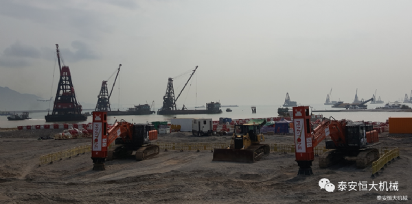 高速液压夯实机香港机场施工 高速液压夯实机香港机场施工
