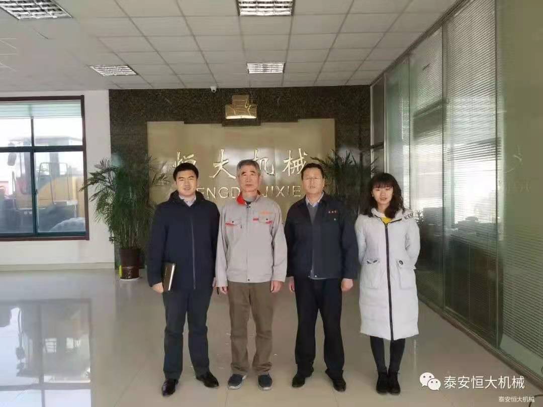 中国交通报对118手机论坛资料库技术总工曹斌进行了个人专访 中国交通报对118手机论坛资料库技术总工曹斌进行了个人专访